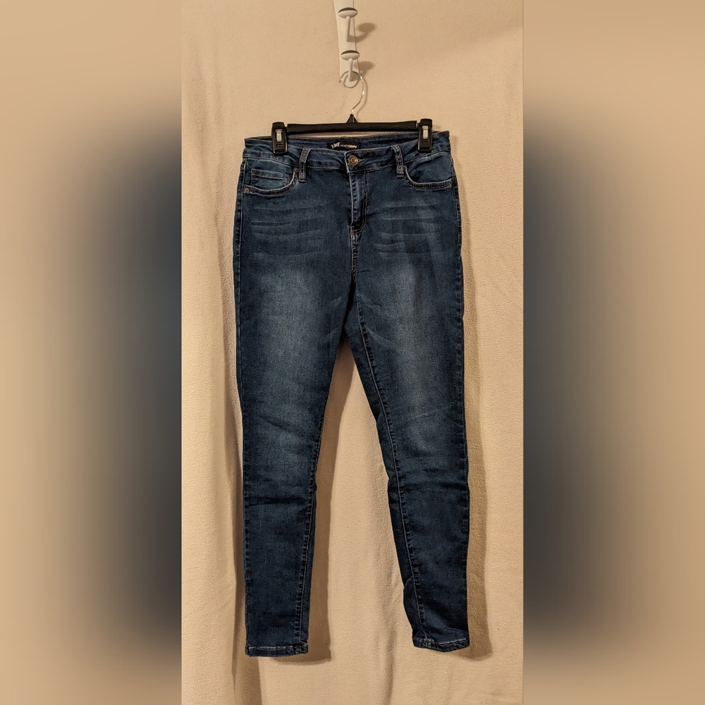 Woman's jeggings